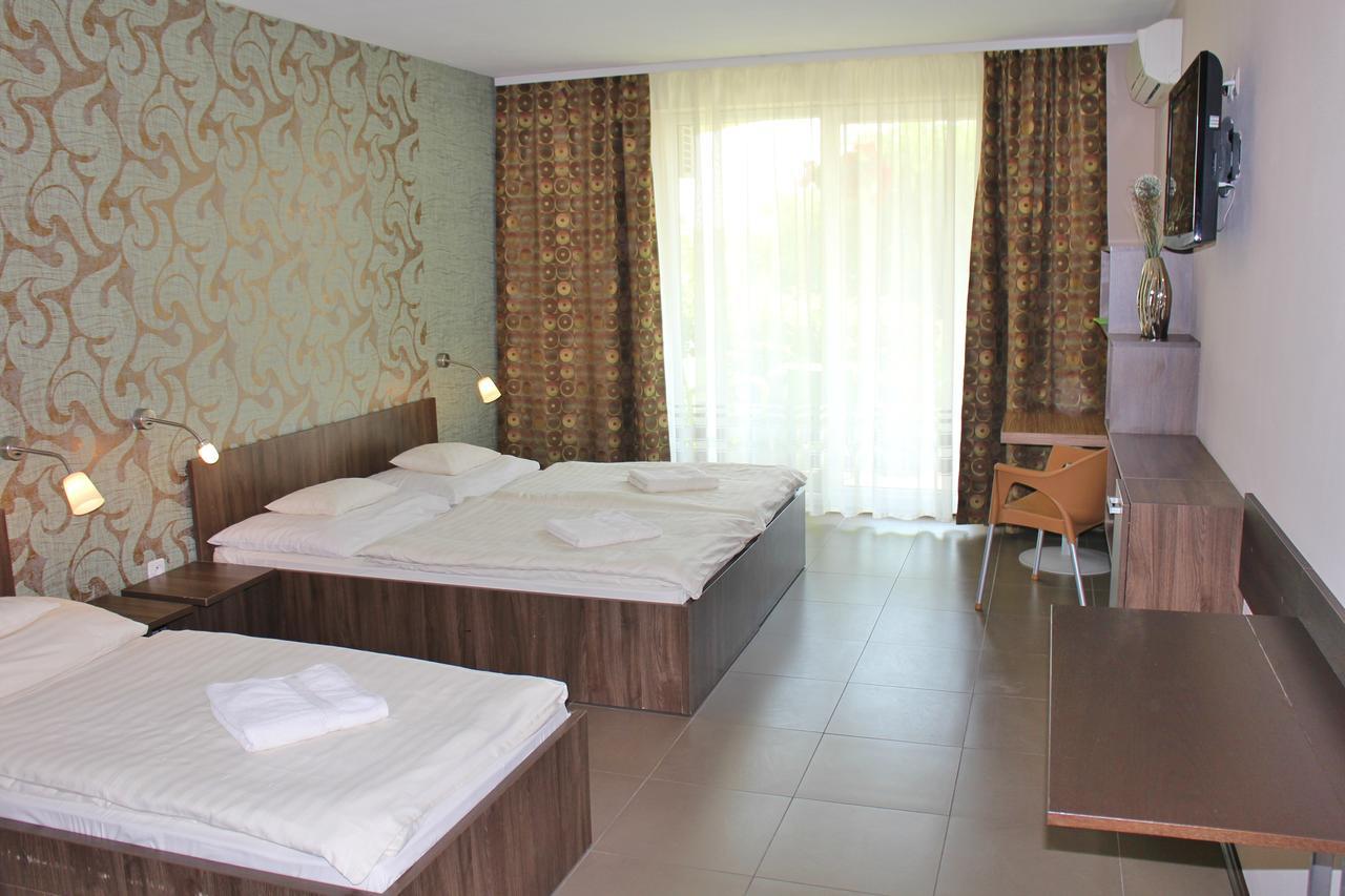 Toskana Velky Meder Exterior photo
