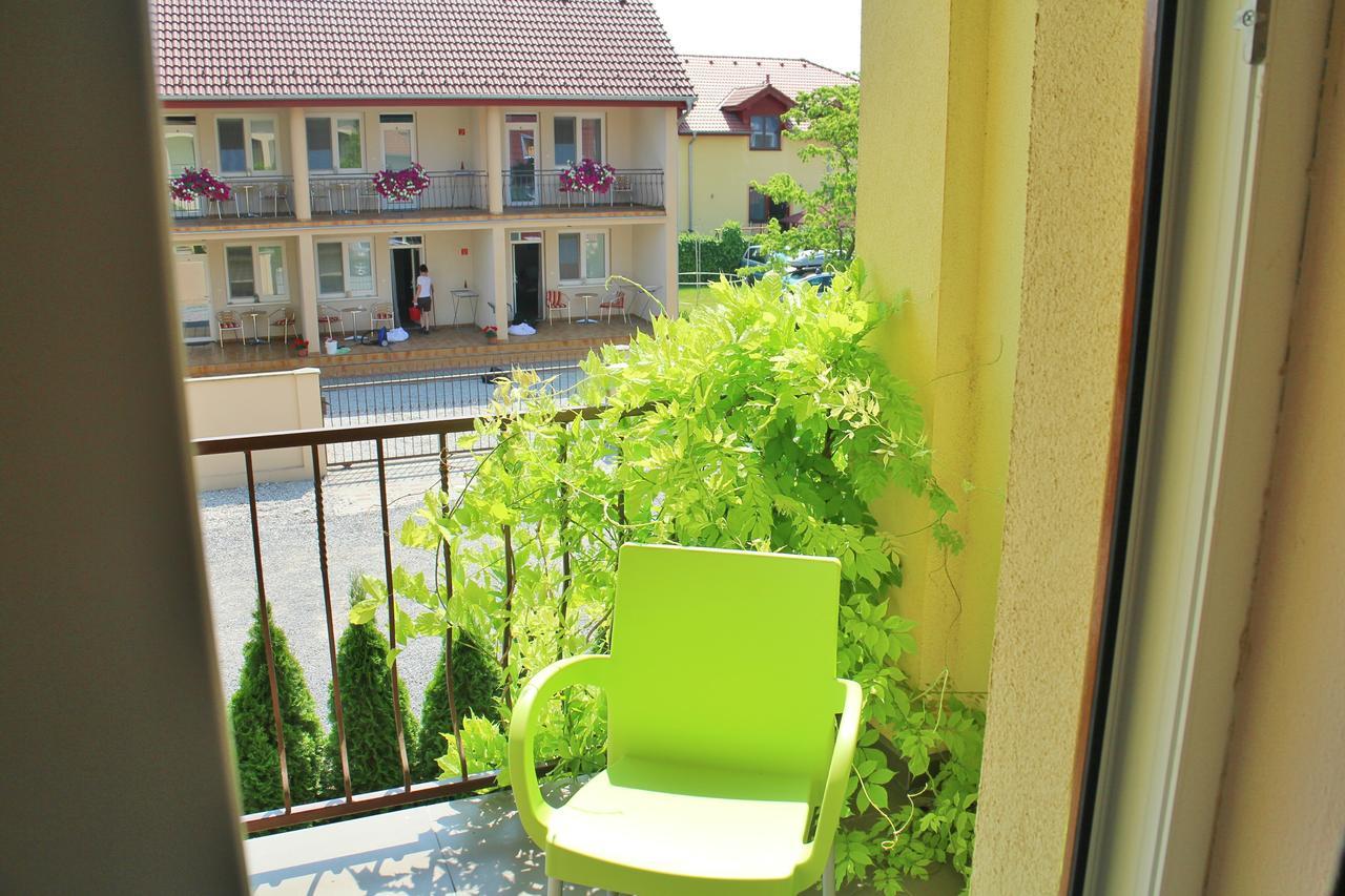 Toskana Velky Meder Exterior photo